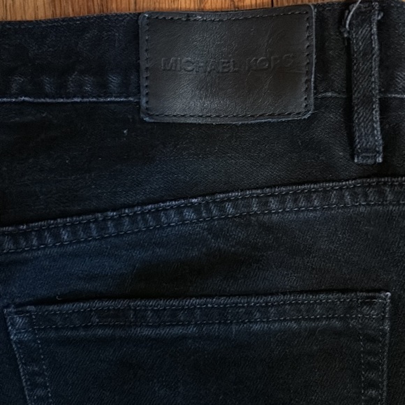 MICHAEL KORS TAILOR FIT MENS JEANS - Picture 7 of 9